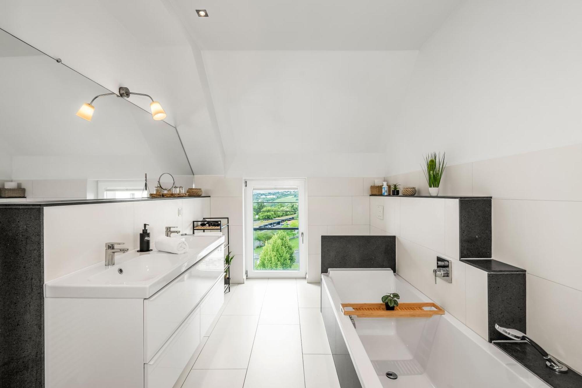 Apartmán Dnd Design Loft I 170Qm I Parken I Balkon I Workstation I Netflix I Kaffee I Waschmaschine I Trockner I Xbox I Ausblick Würzburg Exteriér fotografie