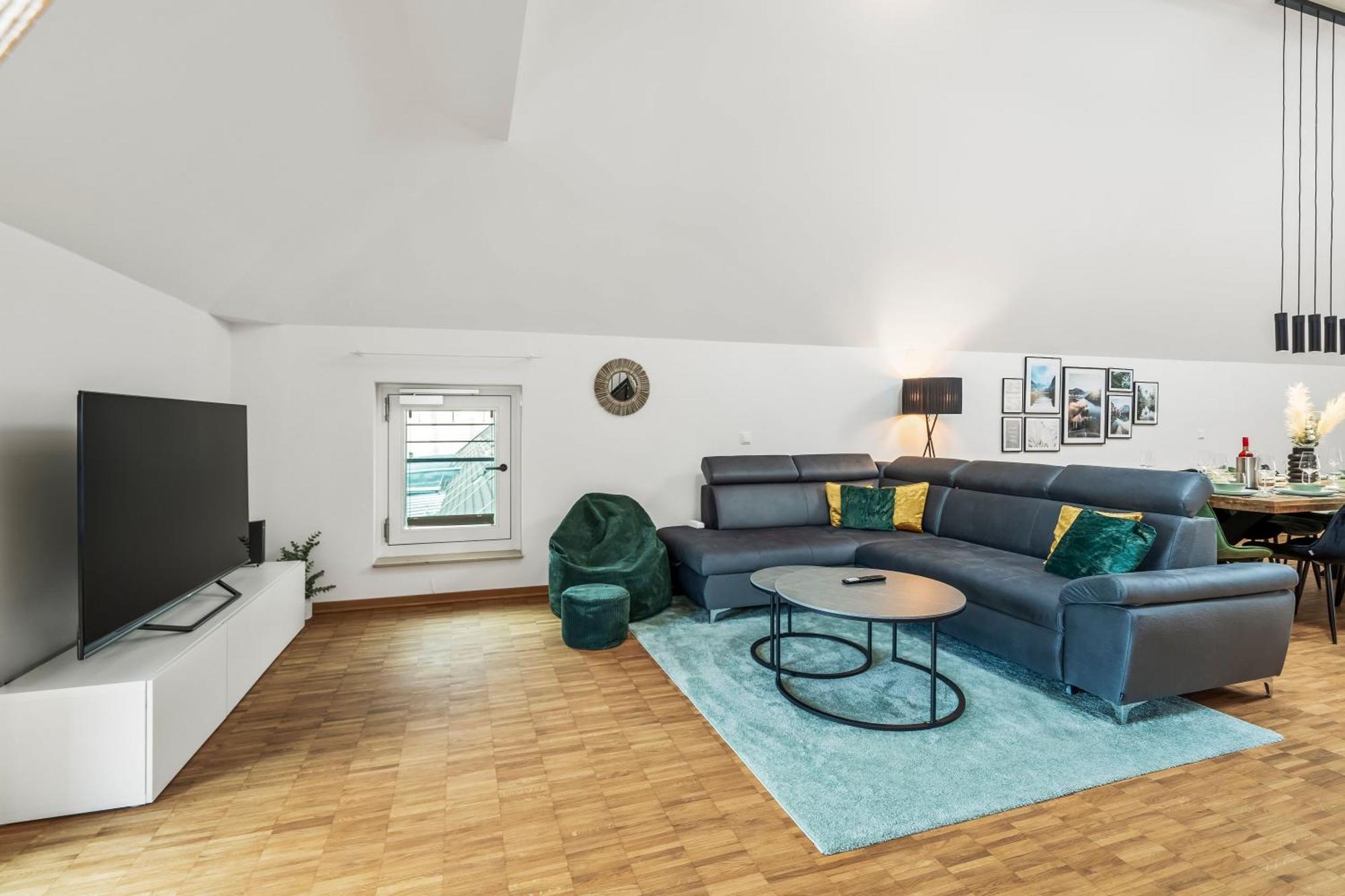 Apartmán Dnd Design Loft I 170Qm I Parken I Balkon I Workstation I Netflix I Kaffee I Waschmaschine I Trockner I Xbox I Ausblick Würzburg Exteriér fotografie